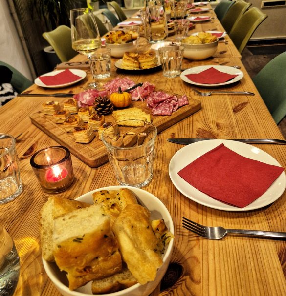 buffet spread aperitivo